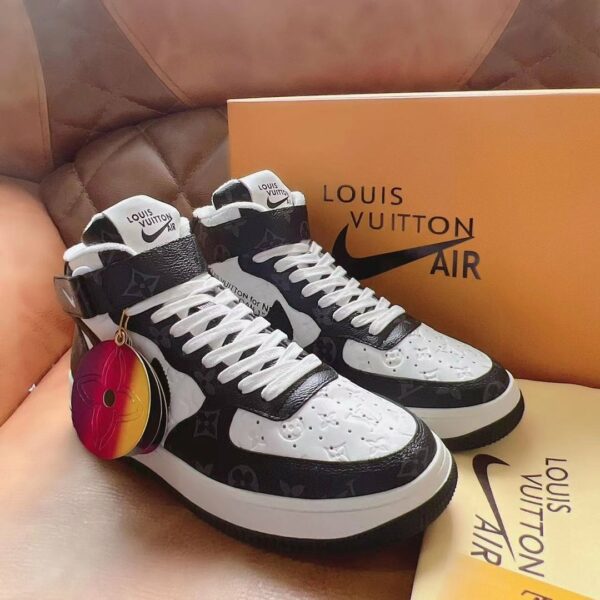 LOUIS VUITTON X AIR FORCE 1 WHITE SNEAKERS BY VIRGIL SIZE: US11