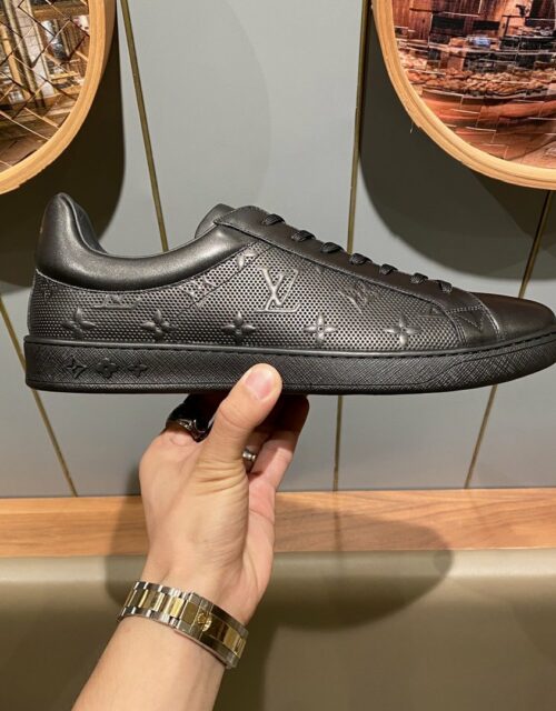 Louis Vuitton 1A8QES Luxembourg Sneaker