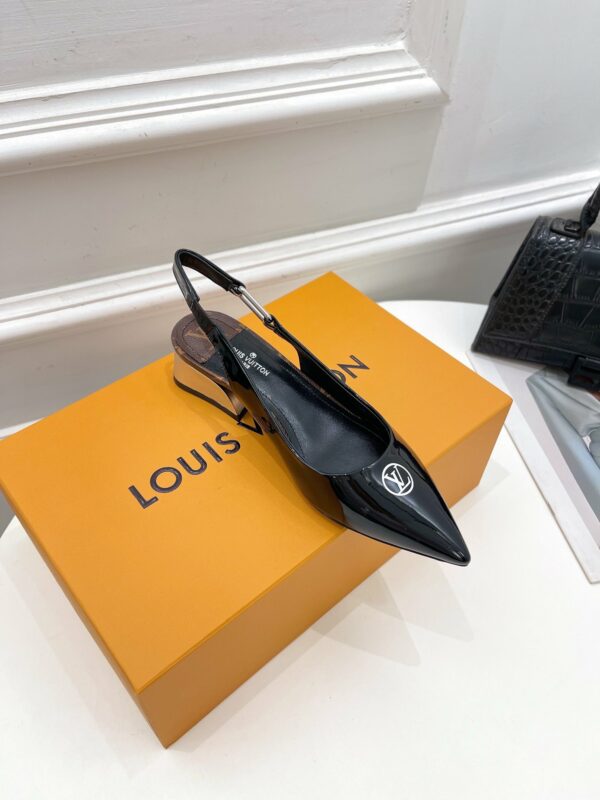 Louis Vuitton Magnetic Slingback Pump Black For Women LV 1A9O7U - Clothingta