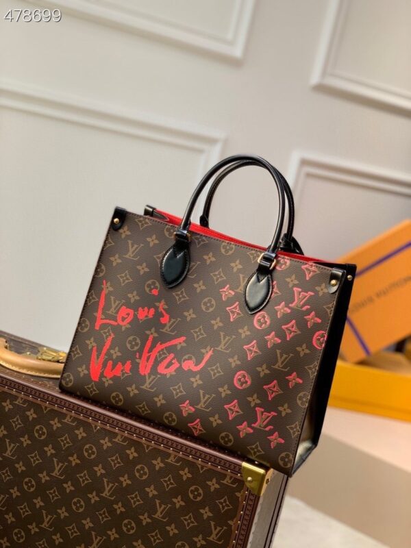 Louis Vuitton Heart Onthego MM Fall in Love Monogram tote bag LV handbag  OTG