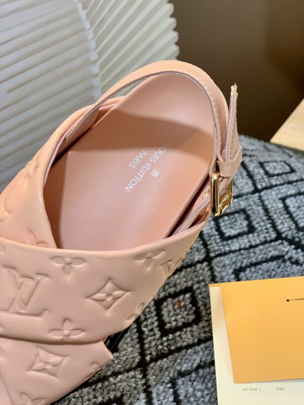 Louis Vuitton 2021 Paseo Flat Slides - Pink Sandals, Shoes - LOU794429